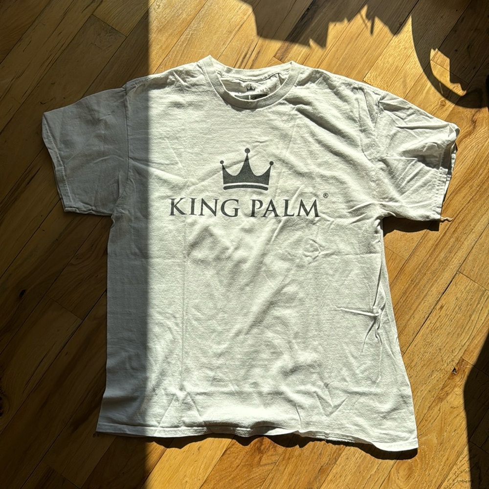 King palm tee